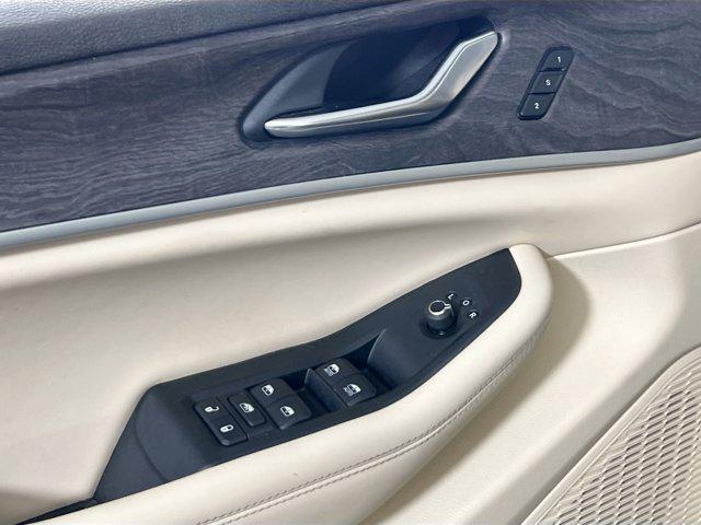 used 2023 Jeep Grand Cherokee car, priced at $34,413