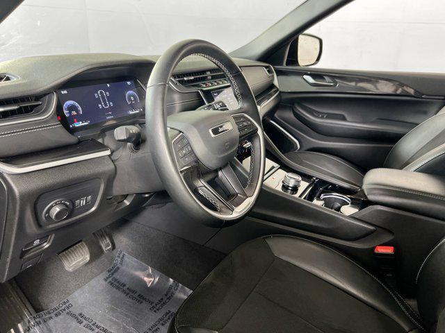 used 2022 Jeep Grand Cherokee car, priced at $35,399
