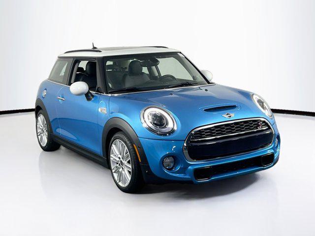 used 2018 MINI Hardtop car, priced at $19,995