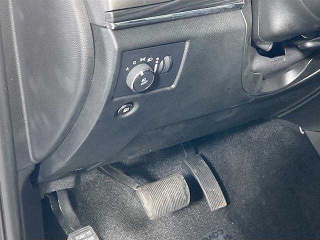 used 2022 Jeep Grand Cherokee car, priced at $28,096