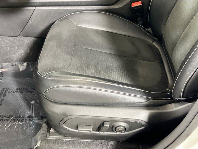 used 2022 Jeep Grand Cherokee car, priced at $35,989