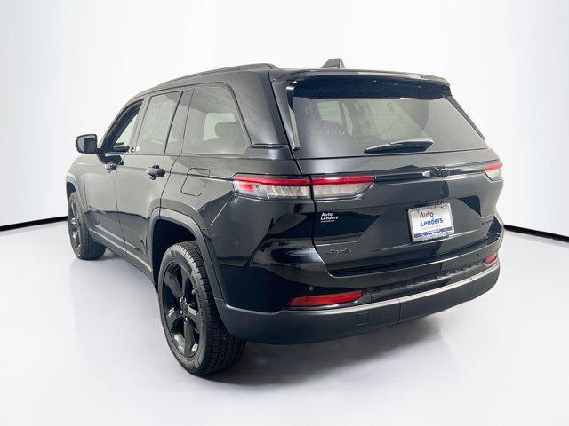 used 2023 Jeep Grand Cherokee car, priced at $35,779