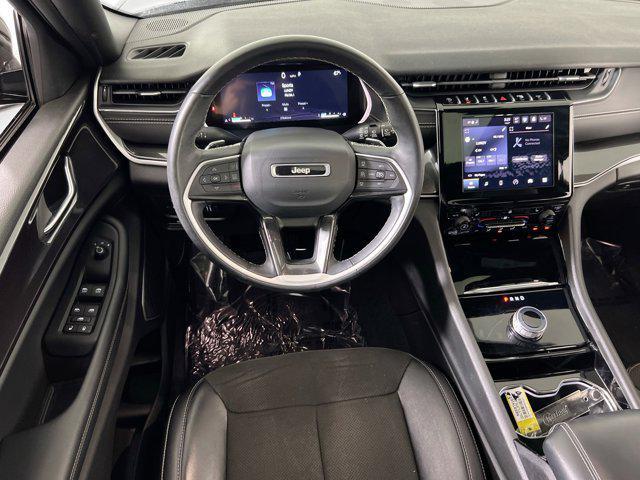 used 2022 Jeep Grand Cherokee car, priced at $33,428