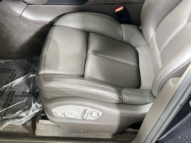 used 2021 Porsche Macan car, priced at $35,073