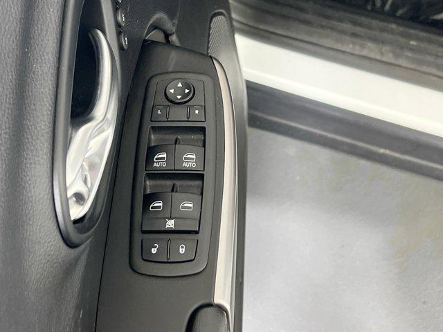 used 2022 Jeep Cherokee car, priced at $25,410