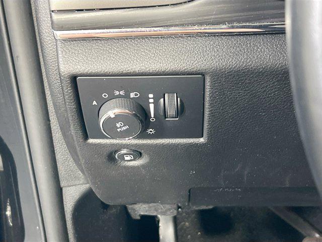 used 2021 Jeep Grand Cherokee car, priced at $26,176