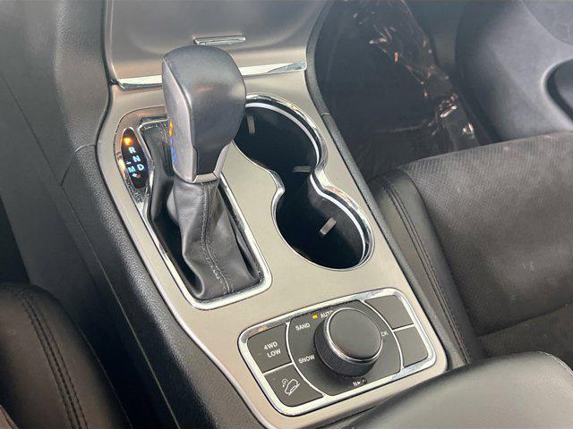 used 2022 Jeep Grand Cherokee car, priced at $31,040
