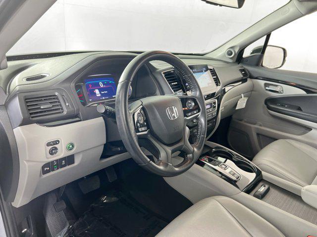 used 2021 Honda Pilot car, priced at $31,734