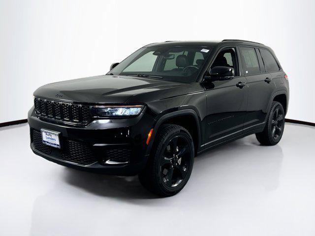 used 2022 Jeep Grand Cherokee car, priced at $32,994