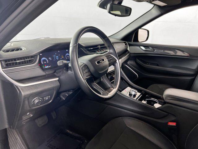 used 2022 Jeep Grand Cherokee car, priced at $32,994