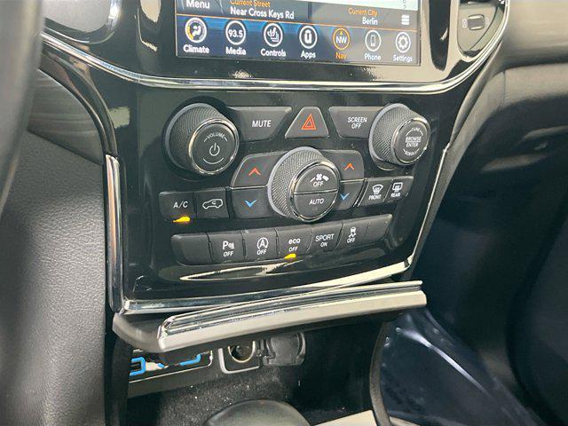 used 2022 Jeep Grand Cherokee car, priced at $30,268