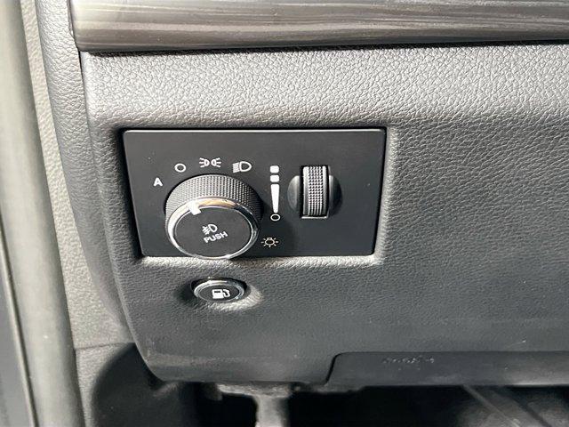 used 2022 Jeep Grand Cherokee car, priced at $30,268