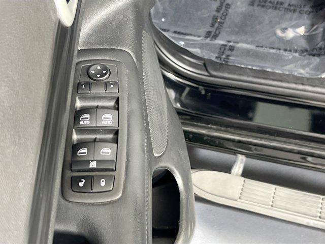 used 2022 Jeep Grand Cherokee car, priced at $30,268
