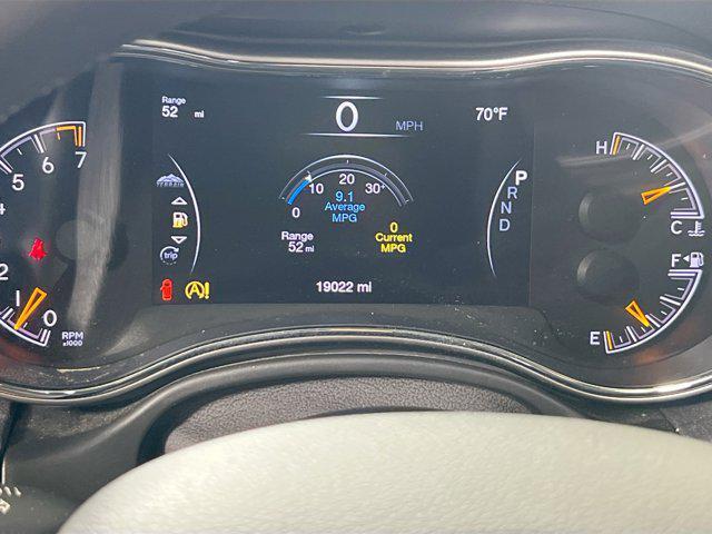 used 2022 Jeep Grand Cherokee car, priced at $30,268