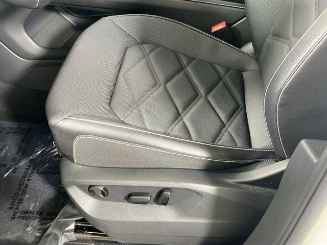 used 2024 Volkswagen Atlas car, priced at $33,134