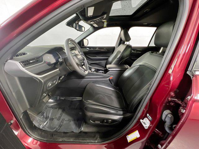 used 2023 Jeep Grand Cherokee car, priced at $35,880
