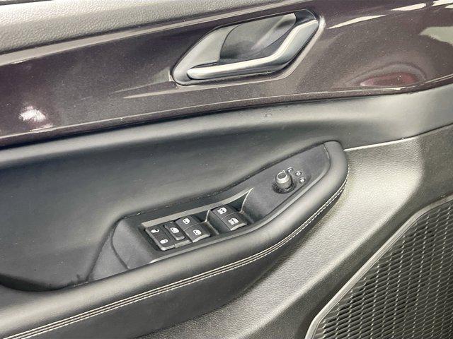 used 2023 Jeep Grand Cherokee car, priced at $35,880