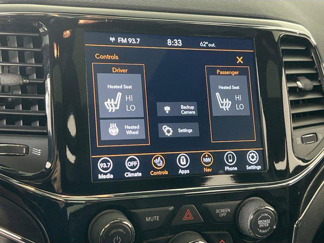 used 2022 Jeep Grand Cherokee car, priced at $25,064