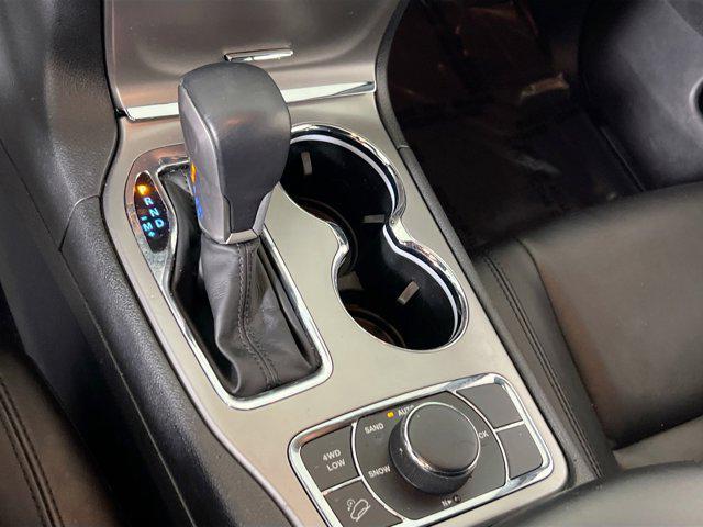 used 2022 Jeep Grand Cherokee car, priced at $25,064