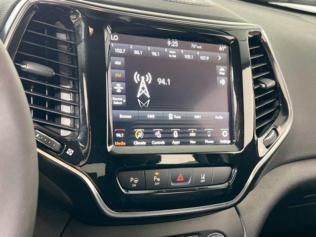 used 2022 Jeep Cherokee car, priced at $28,464