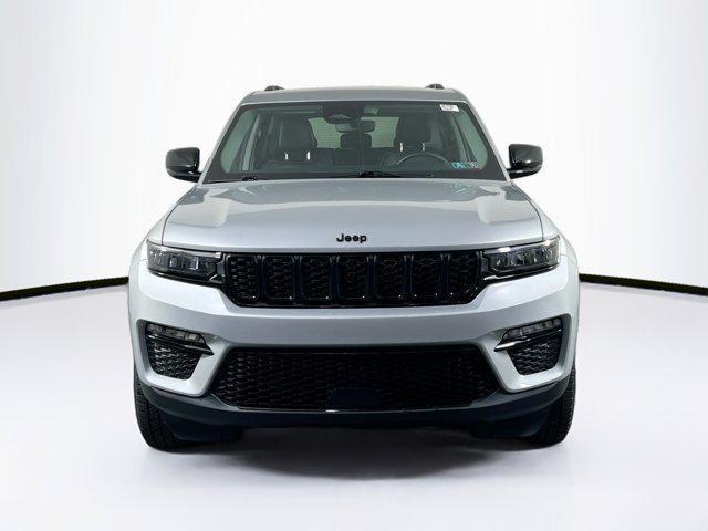 used 2022 Jeep Grand Cherokee car, priced at $33,345