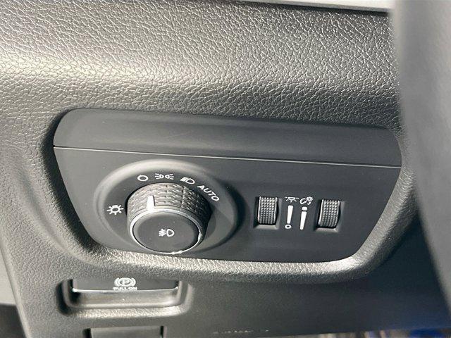 used 2022 Jeep Grand Cherokee car, priced at $33,345