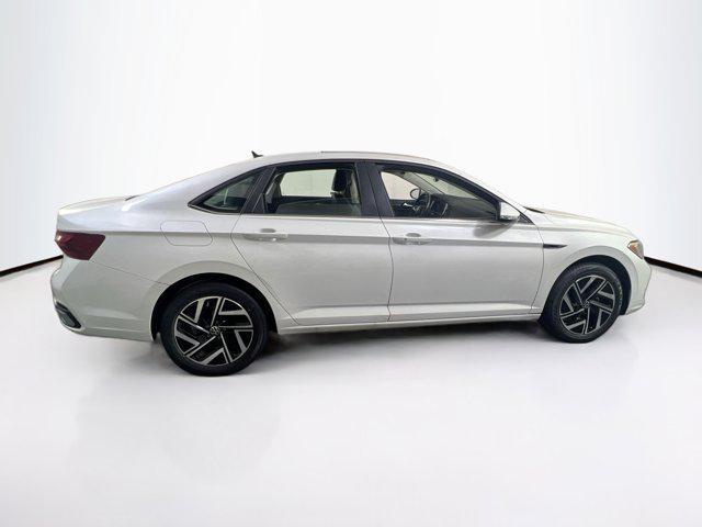 used 2022 Volkswagen Jetta car, priced at $22,099