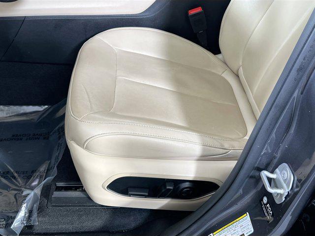 used 2021 Jeep Grand Cherokee L car, priced at $30,255