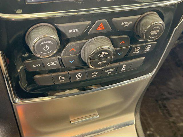 used 2022 Jeep Grand Cherokee car, priced at $31,066