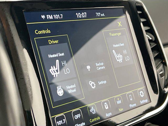 used 2022 Jeep Grand Cherokee car, priced at $31,066