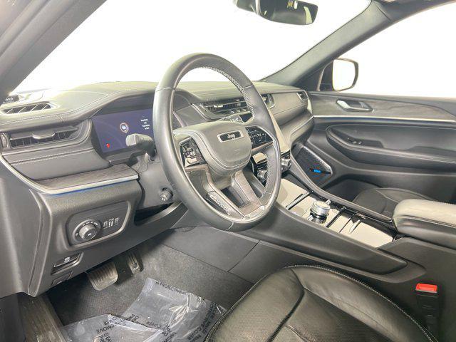 used 2022 Jeep Grand Cherokee car, priced at $35,995