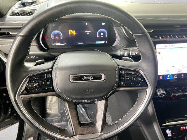 used 2022 Jeep Grand Cherokee car, priced at $35,995