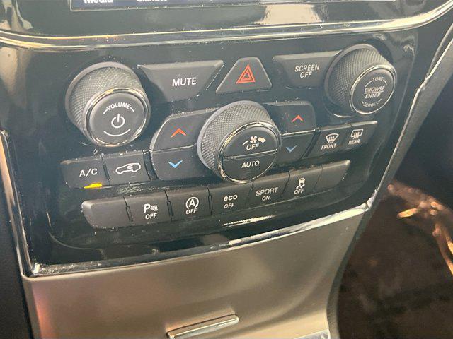 used 2022 Jeep Grand Cherokee car, priced at $29,825