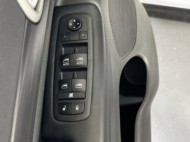 used 2021 Jeep Grand Cherokee car, priced at $27,027