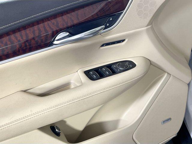 used 2018 Cadillac XT5 car, priced at $22,350