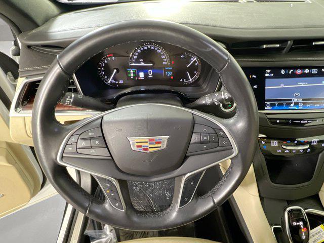 used 2018 Cadillac XT5 car, priced at $22,350