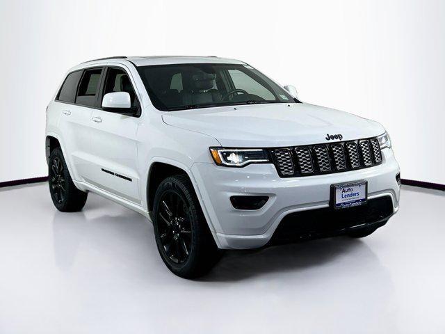 used 2022 Jeep Grand Cherokee car, priced at $30,201