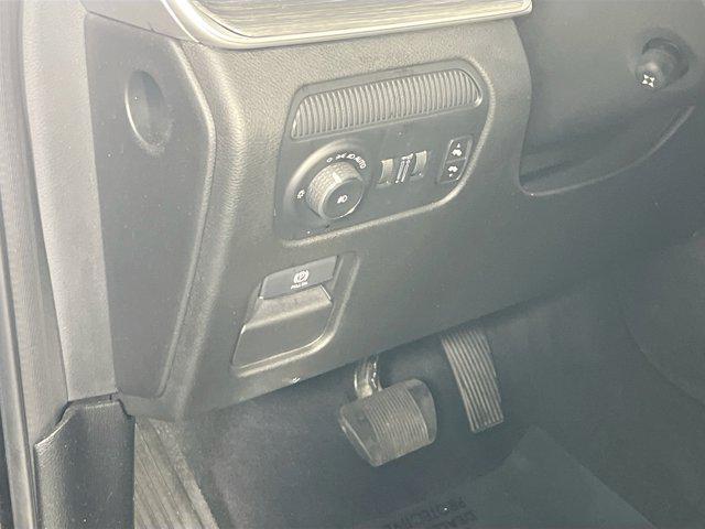 used 2022 Jeep Wagoneer car, priced at $48,995