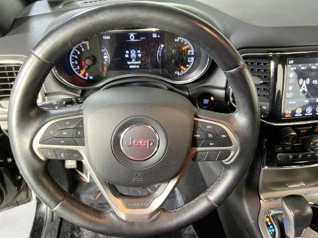 used 2022 Jeep Grand Cherokee car, priced at $28,314