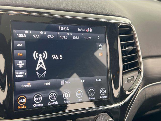 used 2021 Jeep Grand Cherokee car, priced at $28,321