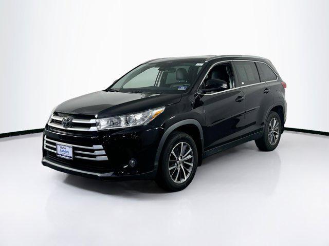 used 2019 Toyota Highlander car, priced at $28,172