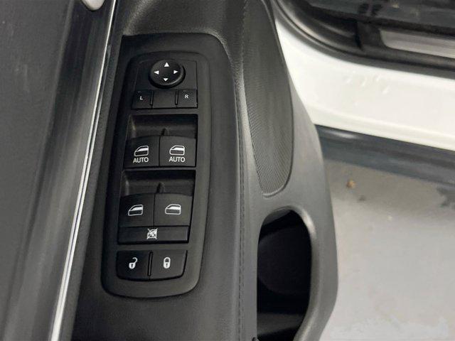 used 2022 Jeep Grand Cherokee car, priced at $30,301