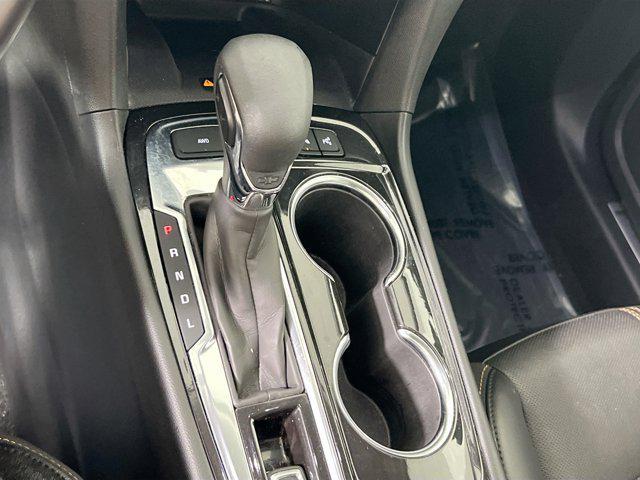 used 2022 Chevrolet Equinox car, priced at $23,995