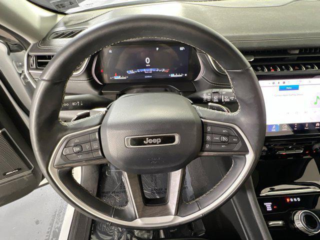 used 2022 Jeep Grand Cherokee car, priced at $35,237