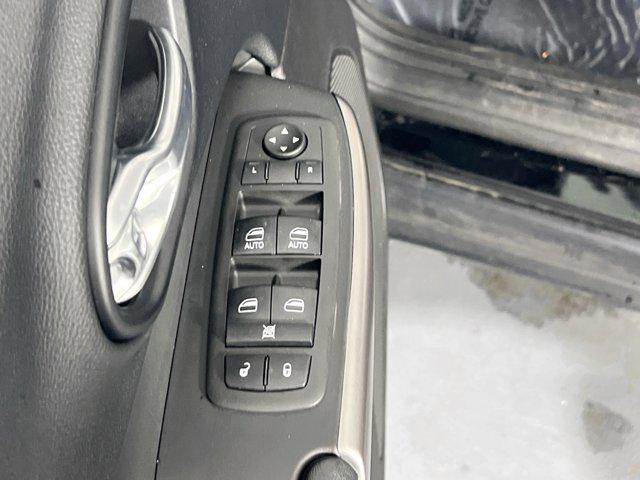 used 2021 Jeep Cherokee car, priced at $24,257