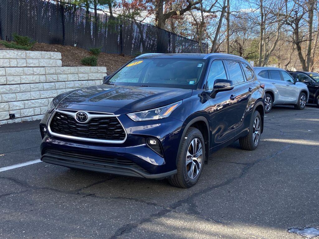 used 2021 Toyota Highlander car, priced at $36,991