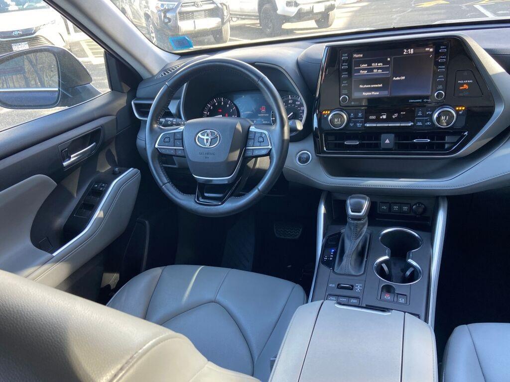 used 2021 Toyota Highlander car, priced at $36,991