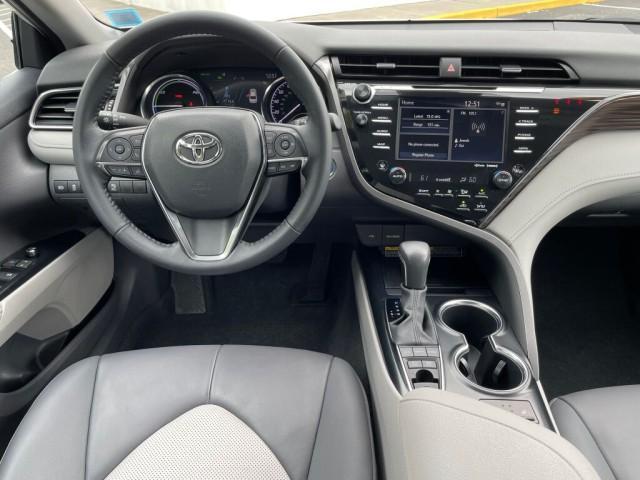 used 2020 Toyota Camry Hybrid car, priced at $28,791