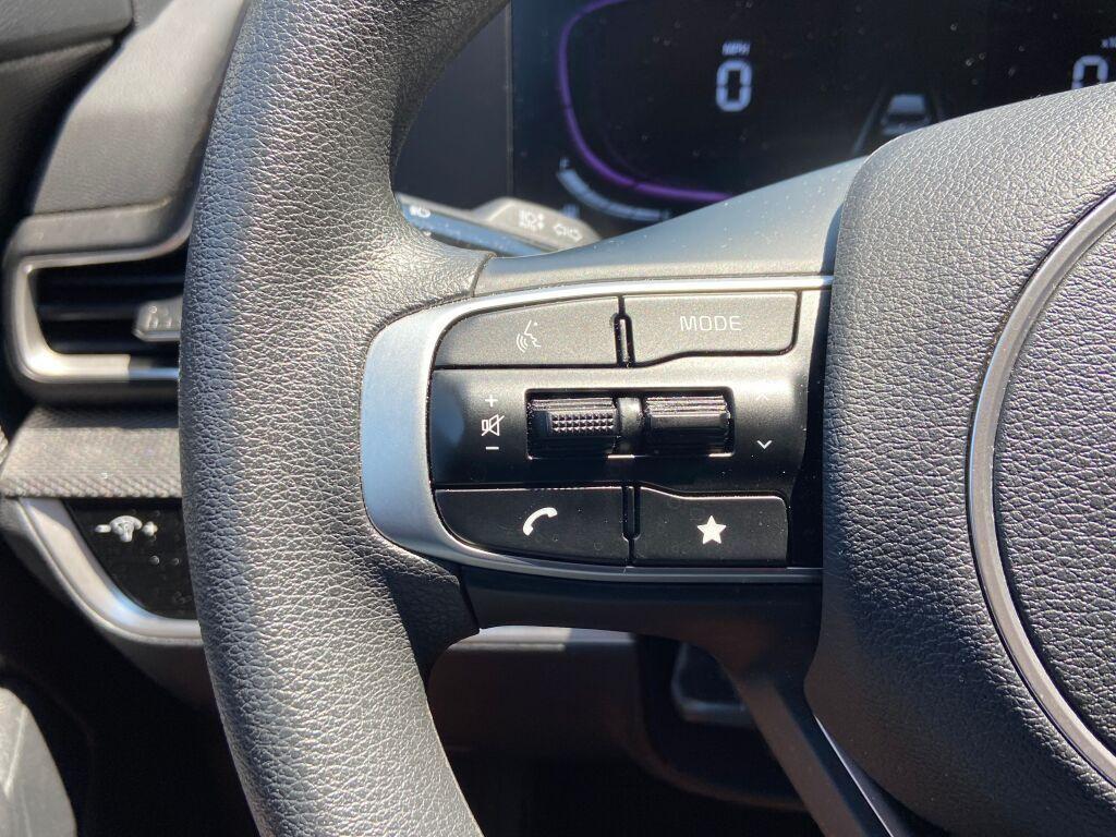 used 2025 Kia Sportage car, priced at $27,540