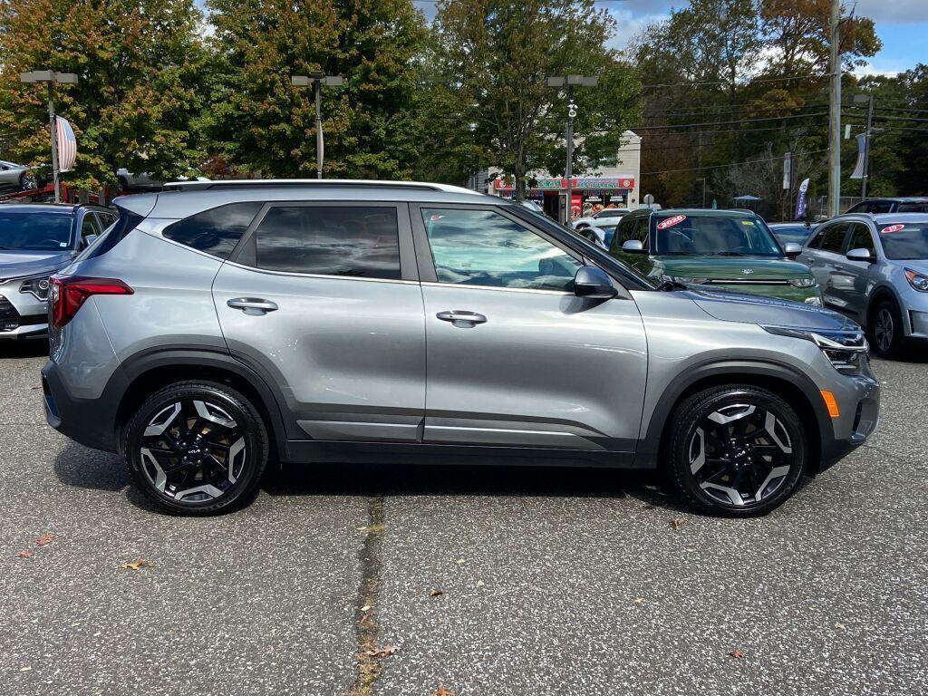 used 2024 Kia Seltos car, priced at $23,265
